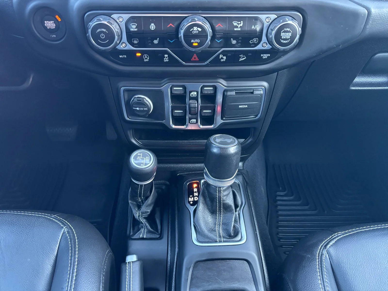 Certified Used 2021 Snazzberry Pearl Jeep Unlimited Sahara image 15