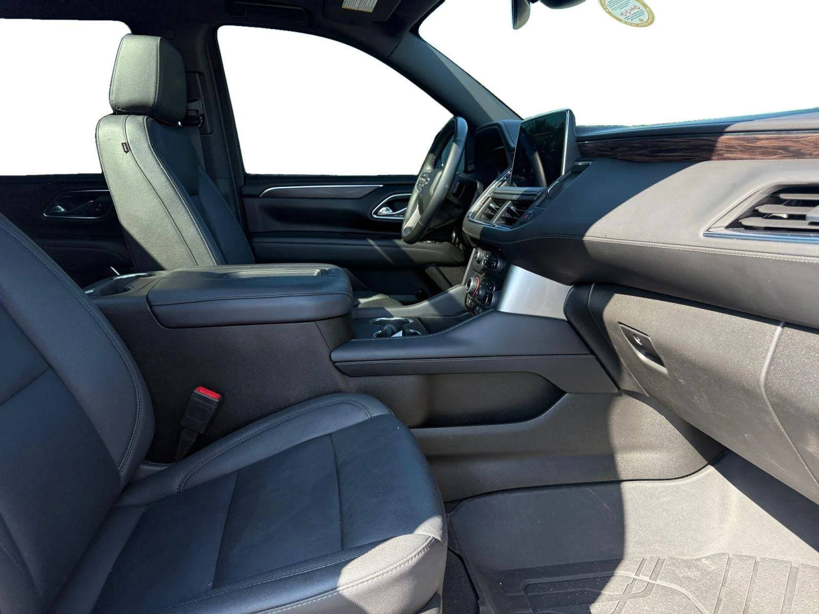 Used 2023 Summit White Chevrolet Z71 image 16