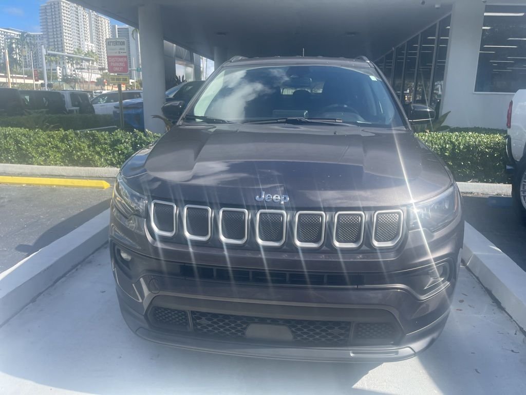 Certified 2022 Jeep Compass Latitude with VIN 3C4NJCBB3NT136975 for sale in North Miami Beach, FL