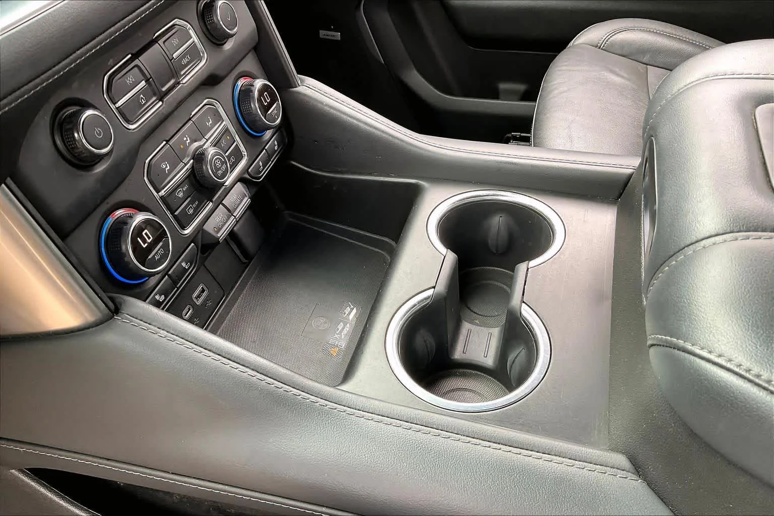 Used 2021 Black Chevrolet LT image 15