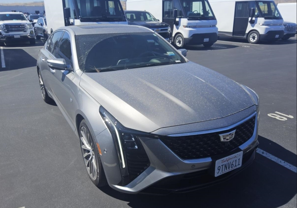 Used 2025 Silver Cadillac Premium Luxury image 3