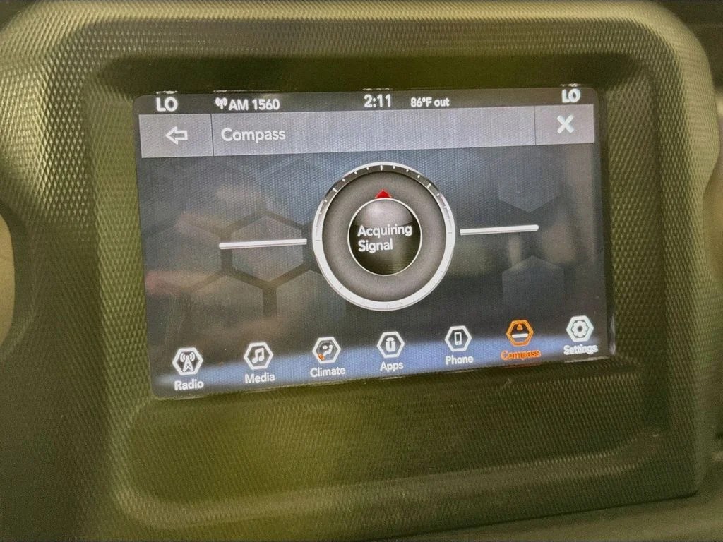 Used 2018 Orange Jeep Unlimited Sport S image 15