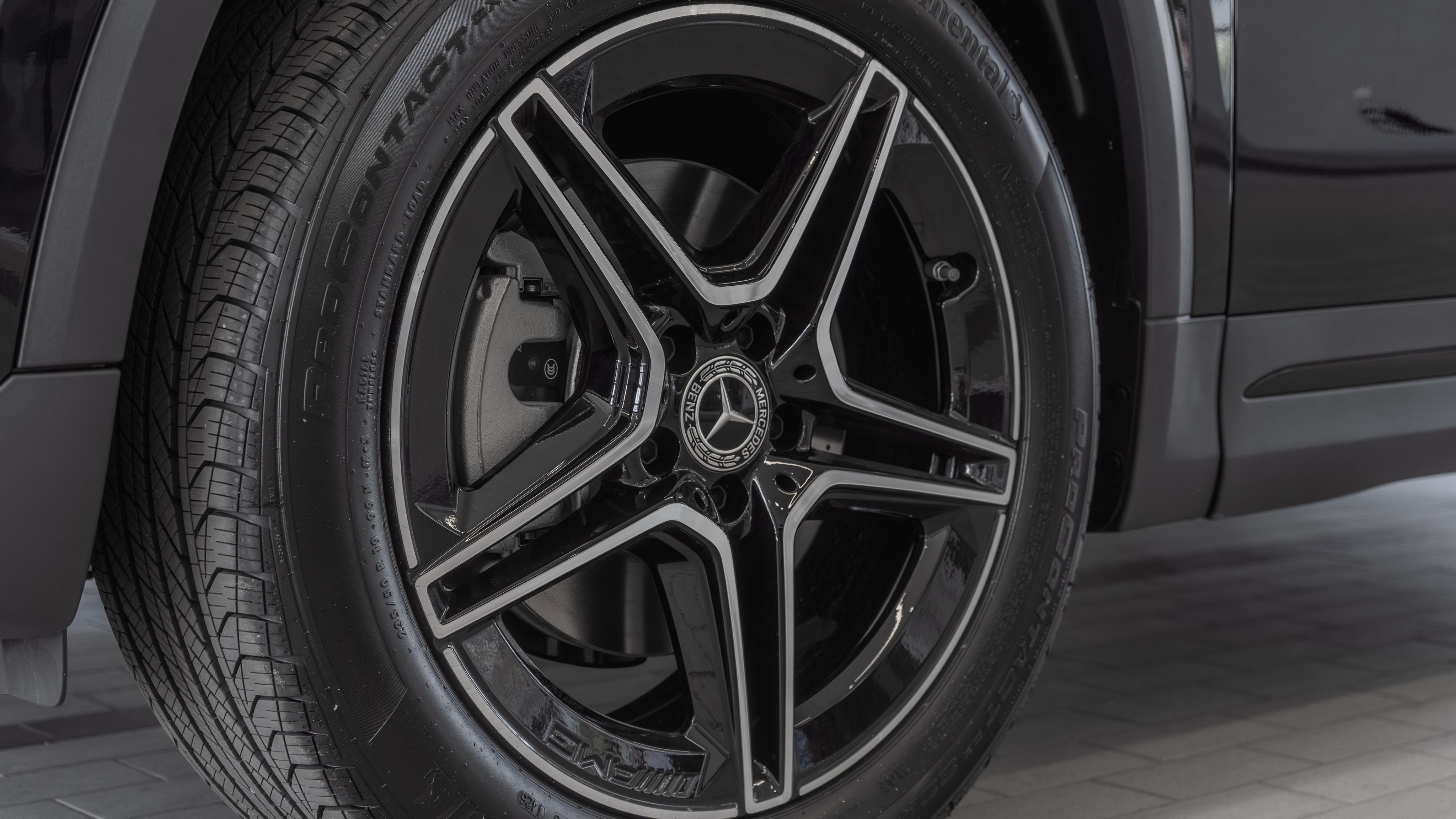 New 2026 Night Black Mercedes-Benz GLA 250 image 30