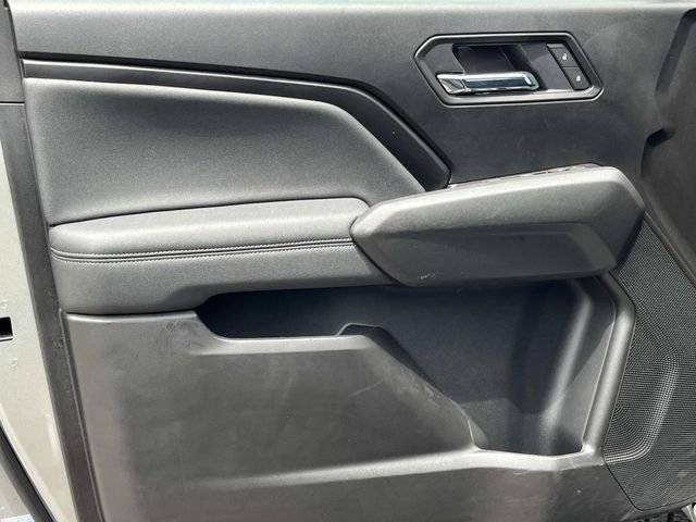 Used 2025 Gray Chevrolet LT image 22
