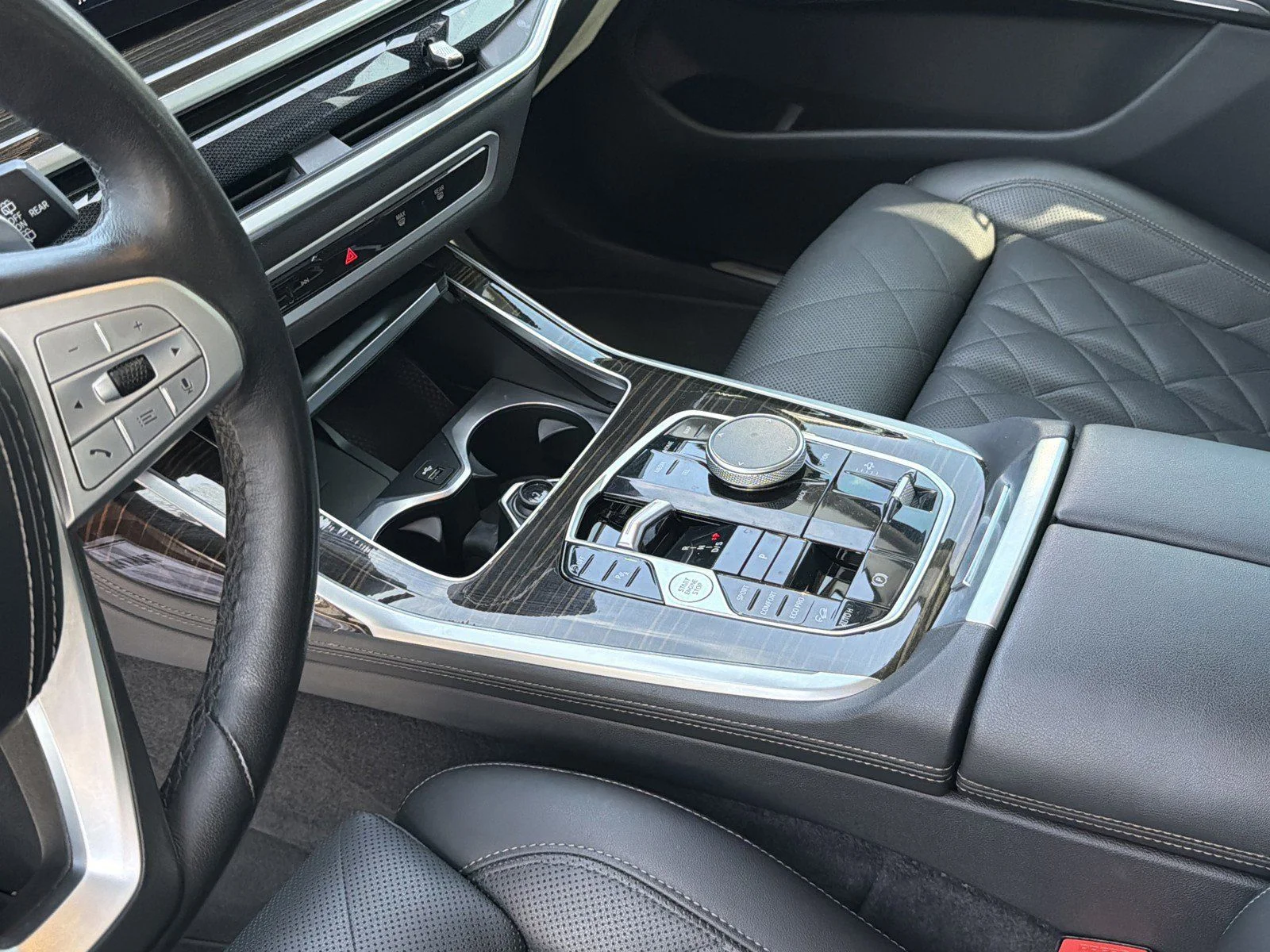 2024 BMW X7 40i - Photo 23