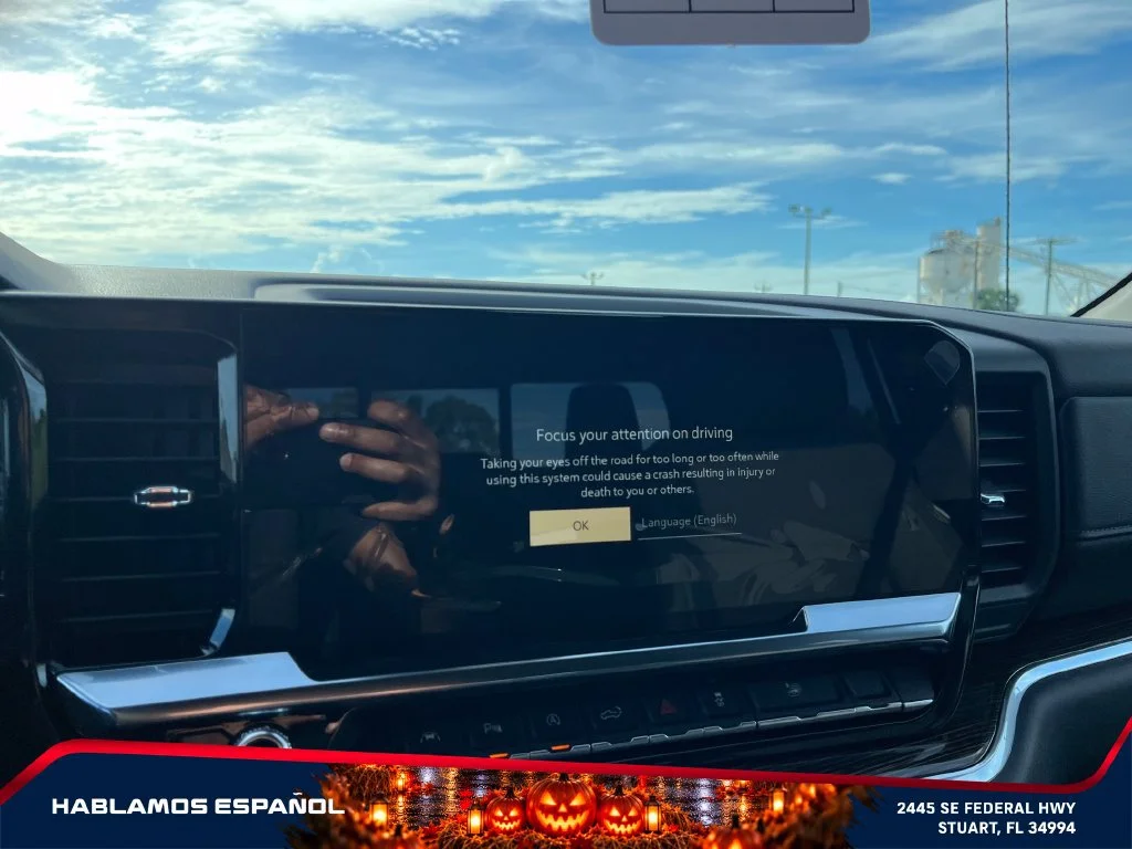 New 2026 Sterling Metallic GMC Elevation image 30