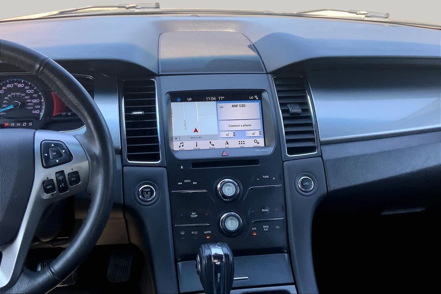 Pre-Owned 2018 Ford Taurus SEL