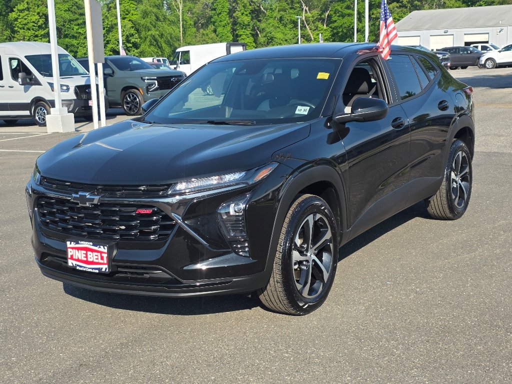 2025 Chevrolet Trax 1RS's photo