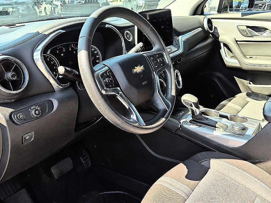 Used 2024 Sterling Gray Metallic Chevrolet LT image 15