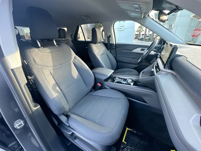 New 2026 Carbonized Gray Metallic Ford Active image 29