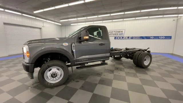 New 2026 Carbonized Gray Metallic Ford F-600® XL image 4
