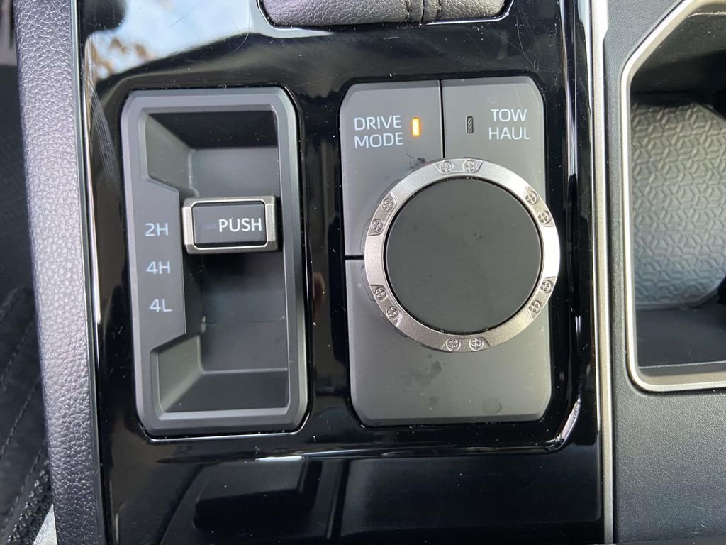 2024 Toyota Tundra SR5 - Photo 24
