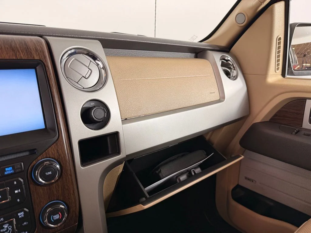 Used 2014 Red Ford Lariat image 26