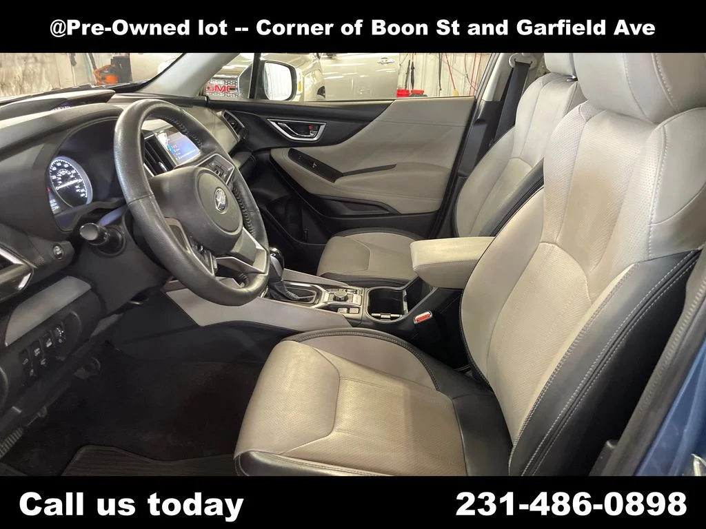 Used 2019 Blue Subaru Limited image 14