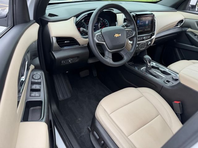 Used 2023 White Chevrolet LT Leather image 18