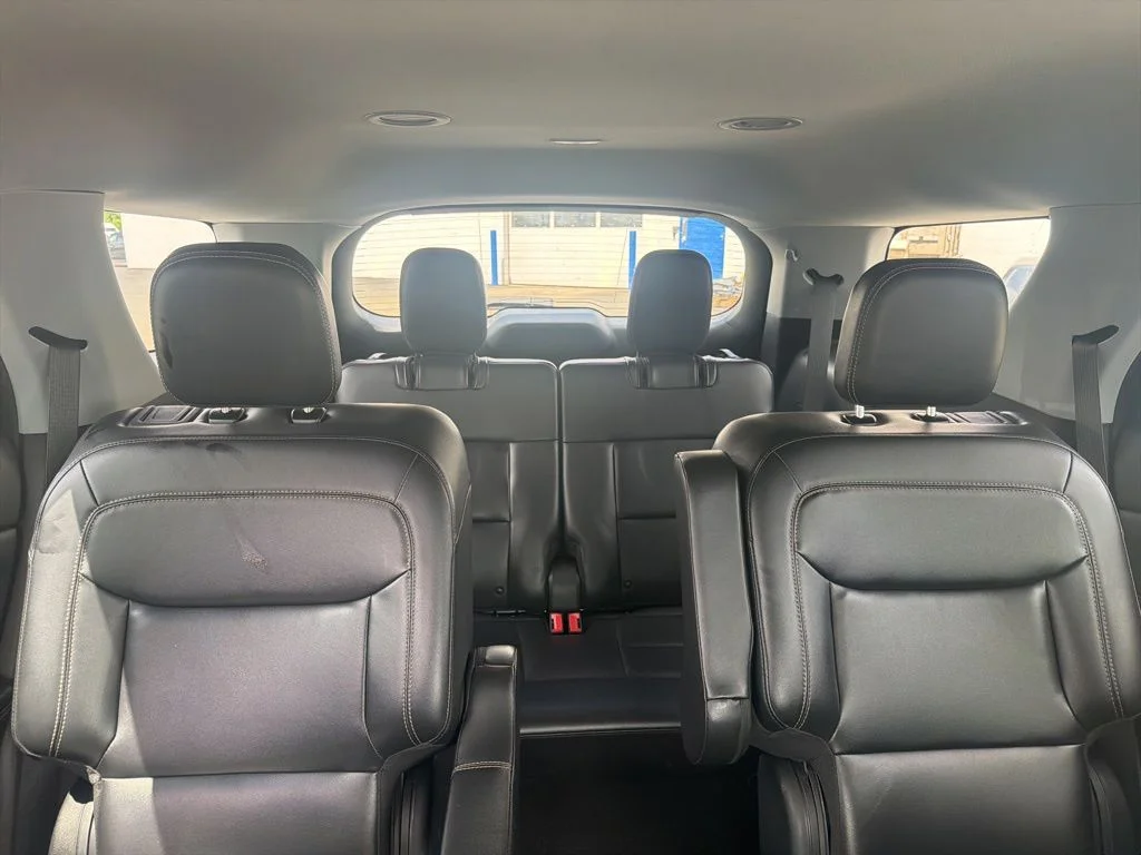 Used 2022 Black Ford XLT image 41