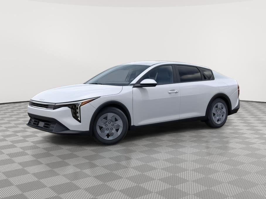 New 2025 Snow White Pearl Kia LX image 22