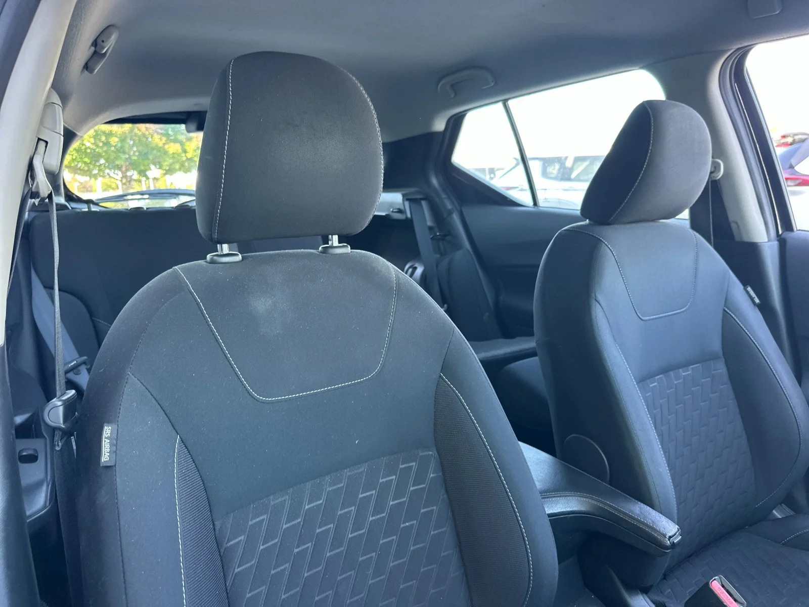 Used 2022 Super Black Nissan S image 16