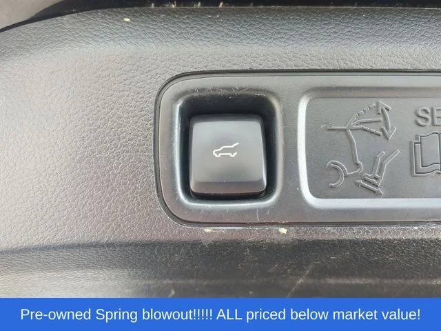 Used 2021 Black Ford King Ranch image 45