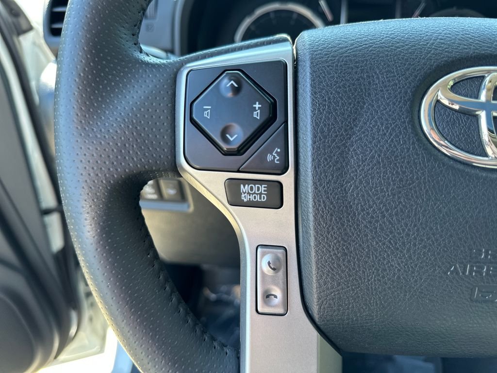 Certified Used 2022 Blizzard Pearl Toyota Limited image 19