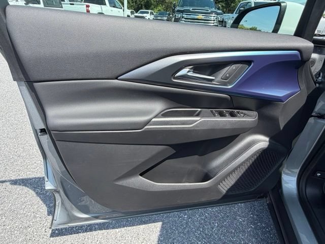 New 2026 Sterling Gray Metallic Chevrolet LT image 25