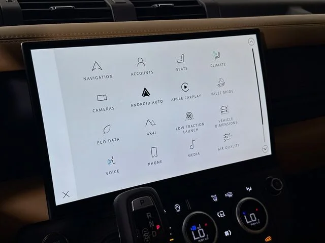 New 2026 Fuji White Land Rover S image 15
