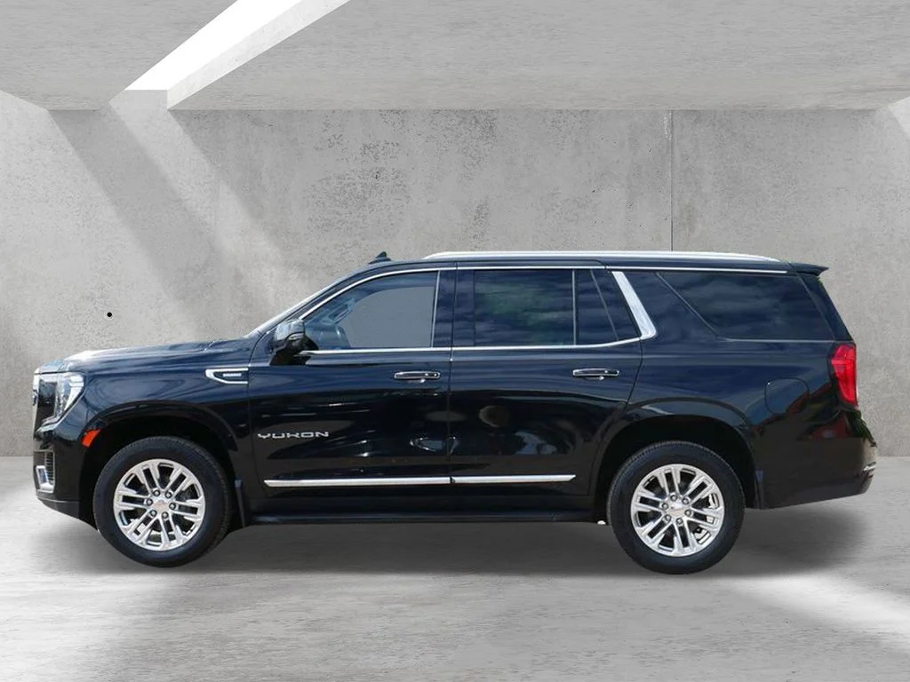 Used 2021 Black GMC SLT image 3