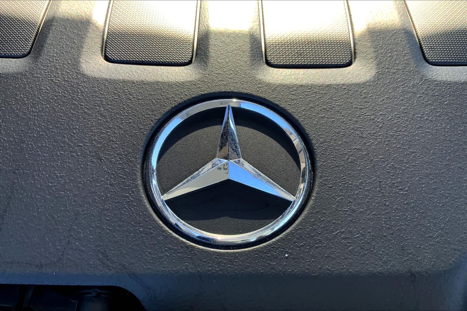 Used 2020 Night Black Mercedes-Benz CLA 250 image 33