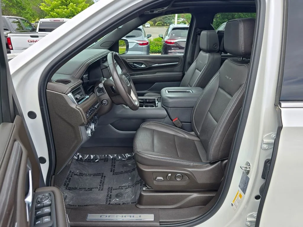 2023 GMC Yukon XL Denali - Photo 20