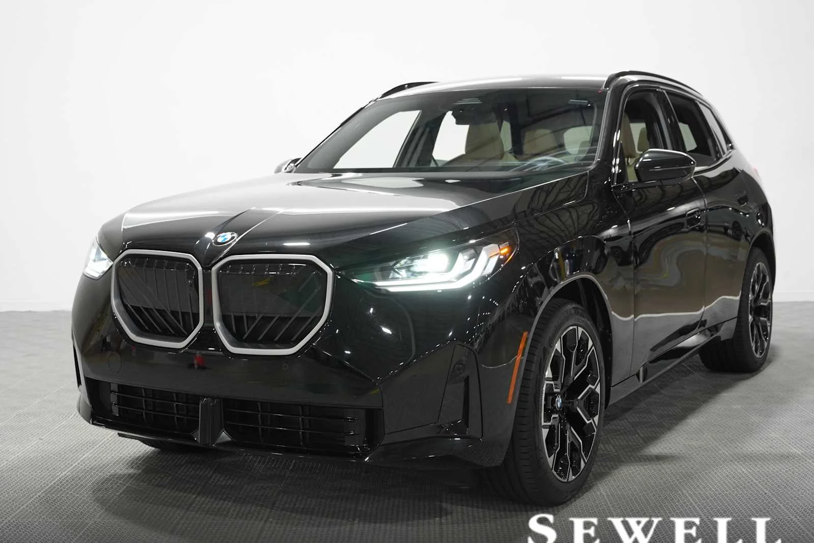 2025 BMW X3 30 XDRIVE's photo
