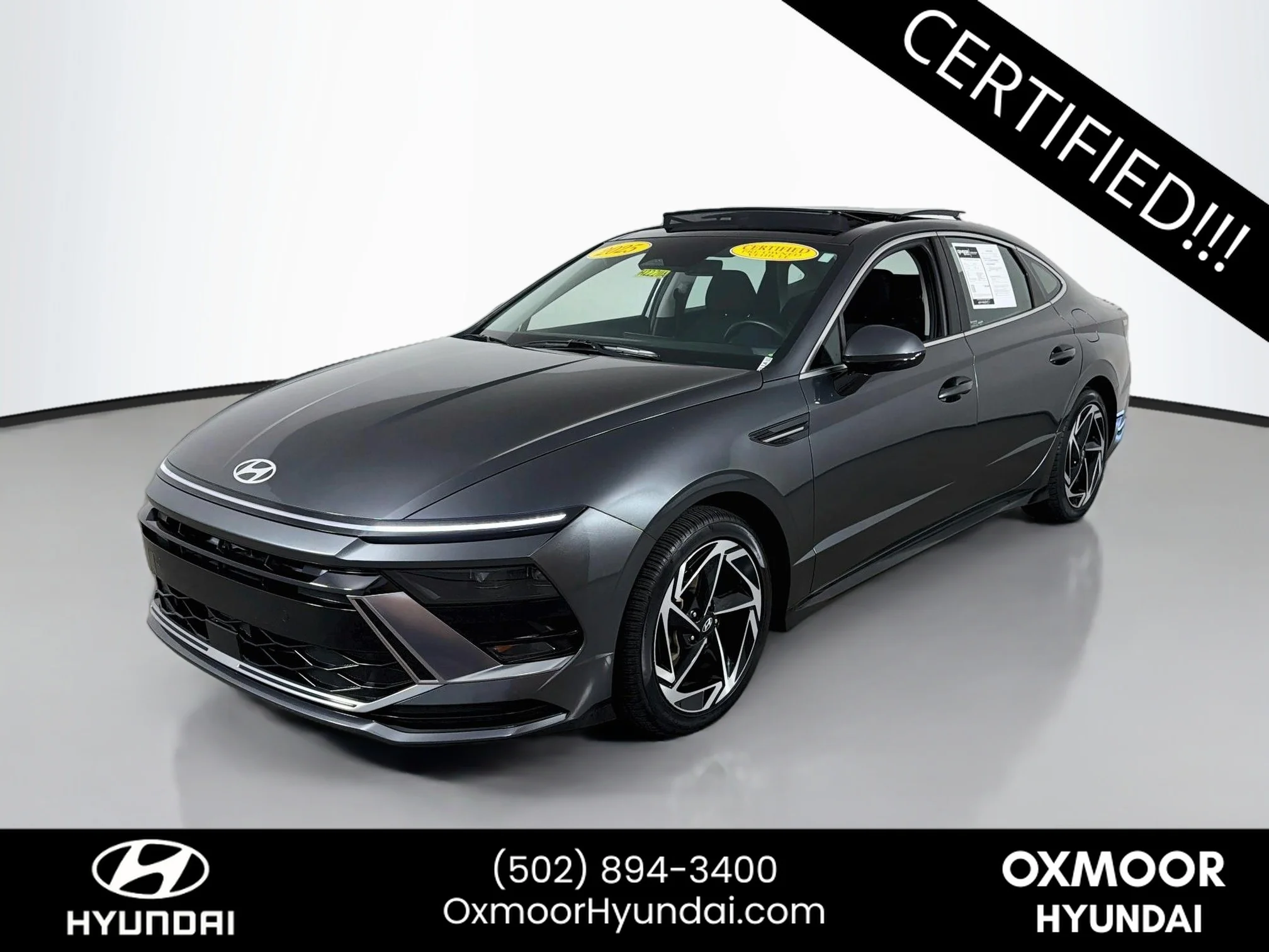 Used 2025 Portofino Gray Hyundai SEL Convenience image 3