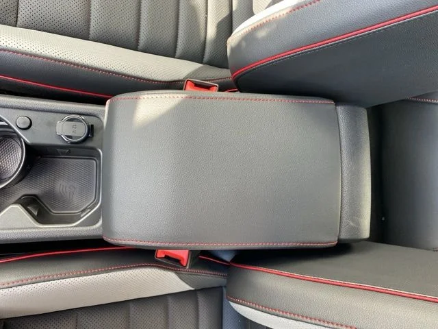 2025 Volkswagen Golf GTI SE - Photo 39