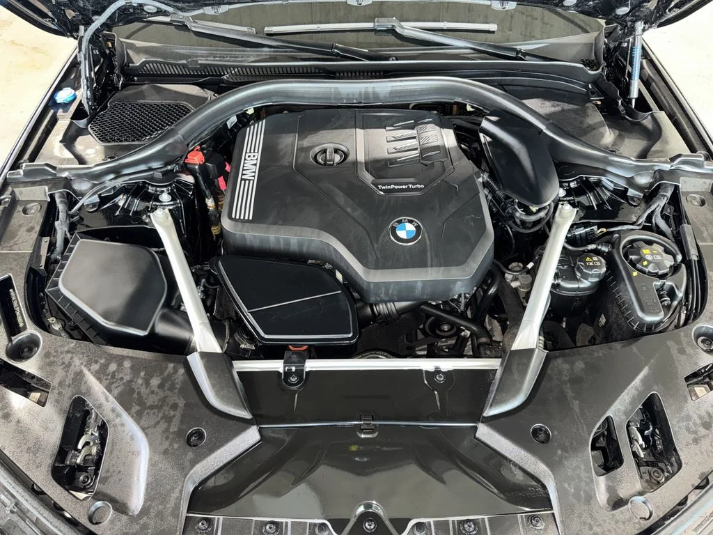 Used 2023 Black BMW 530i image 34