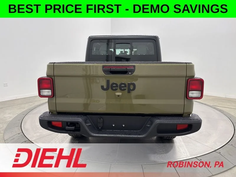 2026 Jeep Gladiator Sport - Photo 6