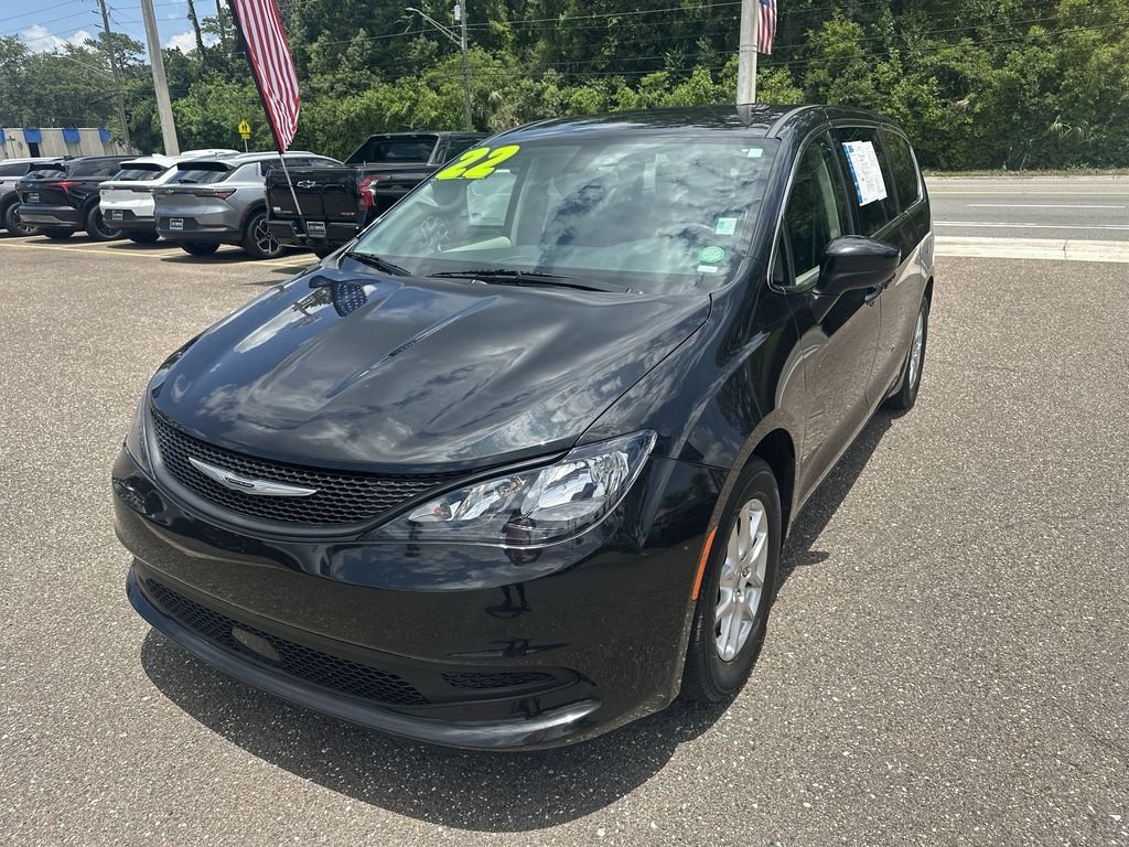 Used 2022 Black Chrysler LX image 12