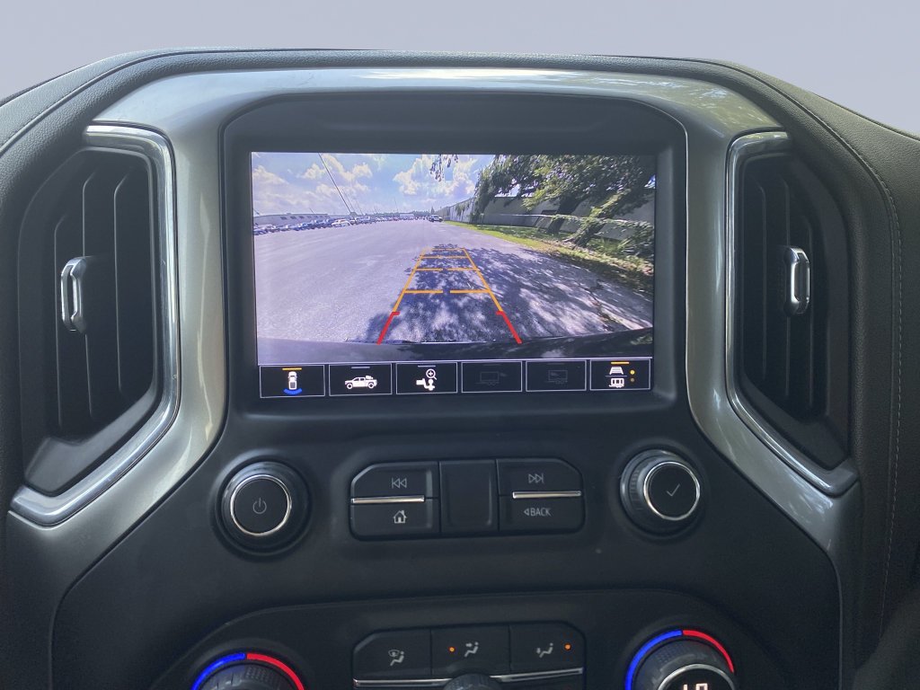 Used 2020 Shadow Gray Metallic Chevrolet LT image 23