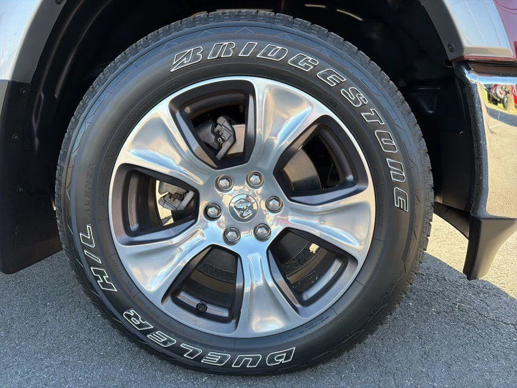 Used 2019 Red Ram Laramie image 12