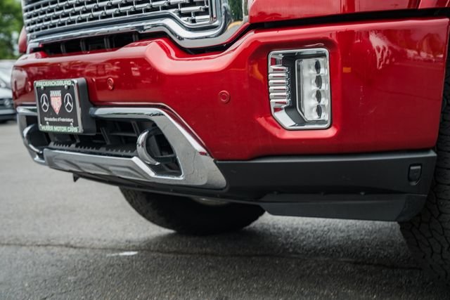 Used 2022 Cayenne Red GMC Denali image 15