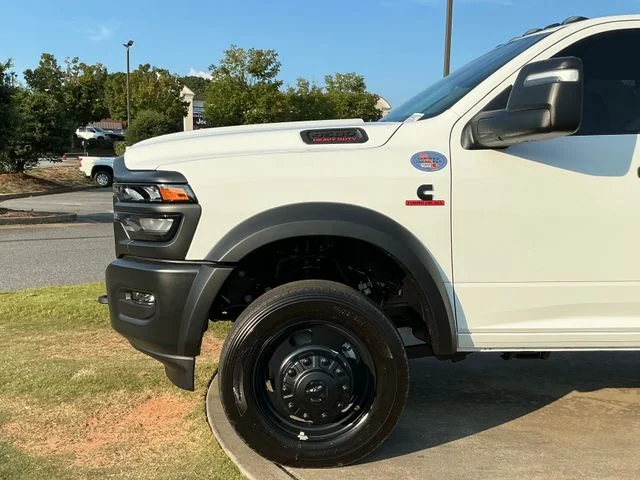 New 2027 Bright White Clearcoat RAM Tradesman image 12