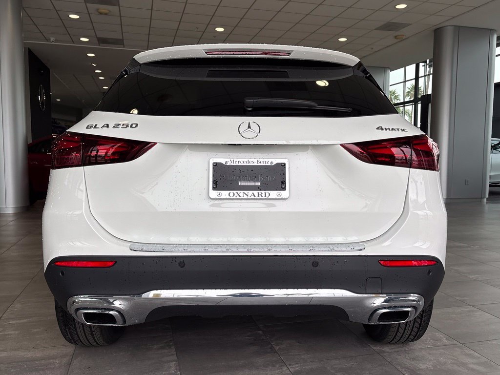 New 2026 Polar White Mercedes-Benz GLA 250 image 5