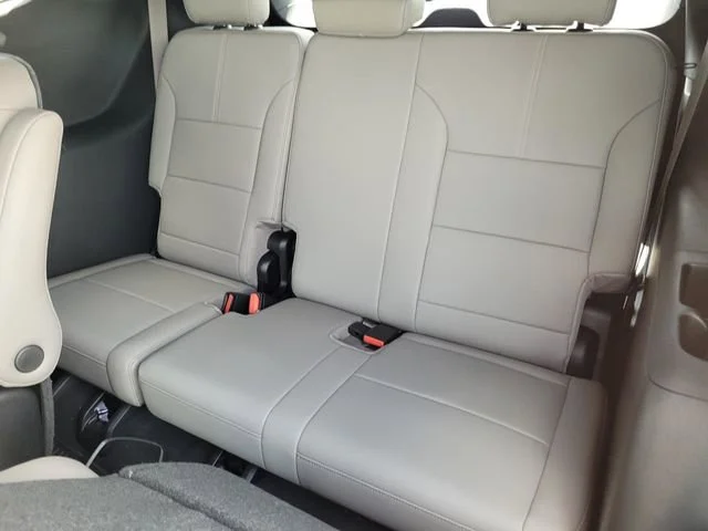 2026 GMC Acadia Elevation - Photo 26