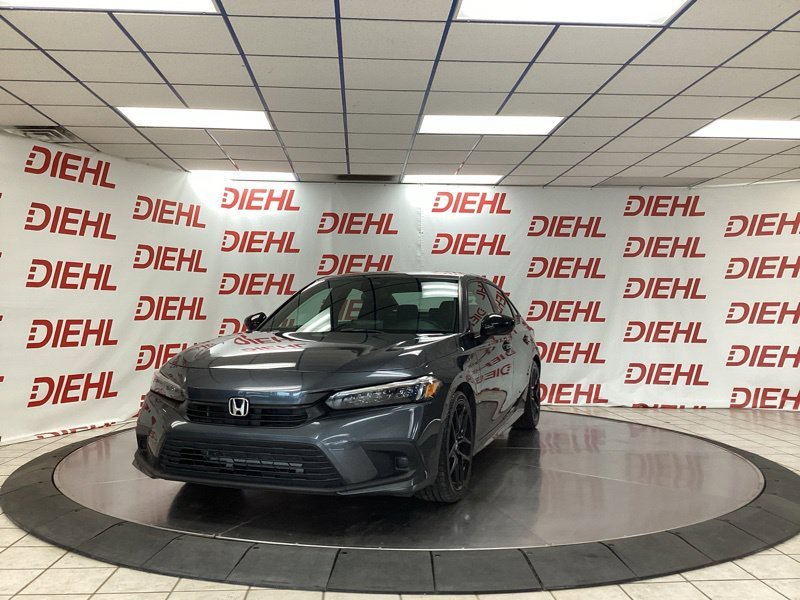 Used 2024  Honda Sport image 3