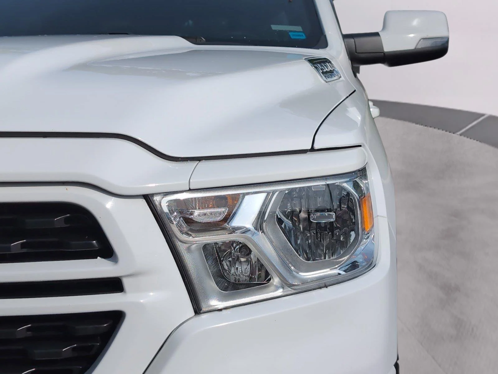 Used 2023 Bright White Clearcoat Ram Big Horn image 13