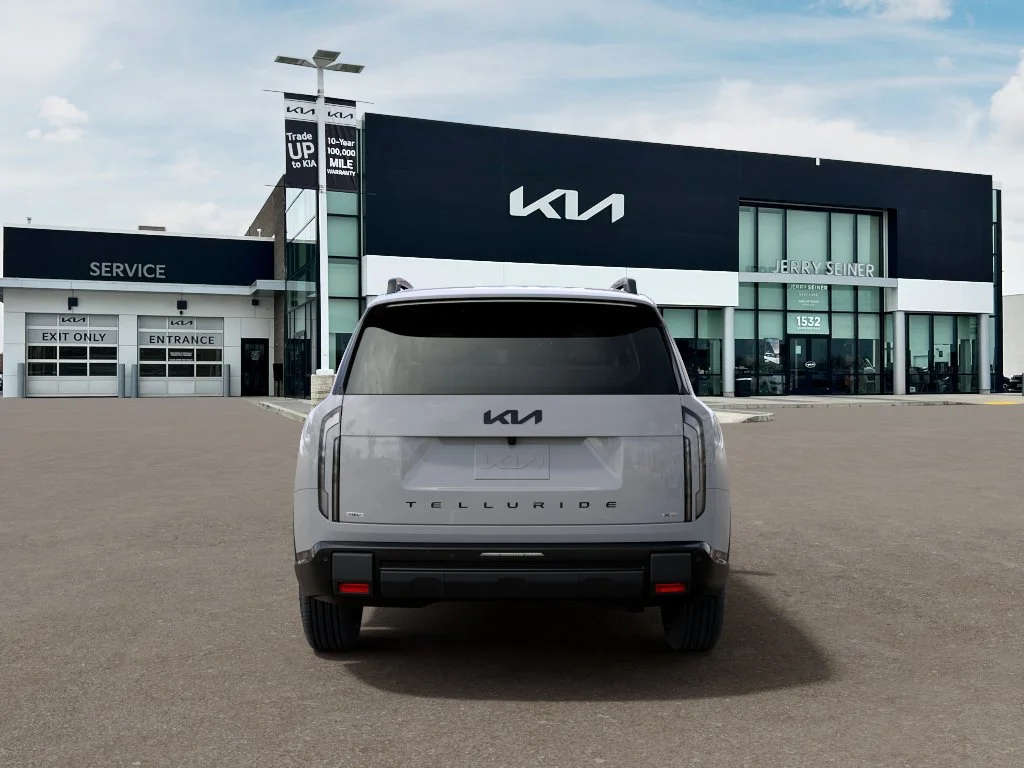 New 2027 Wolf Gray Kia X-Line SX image 5