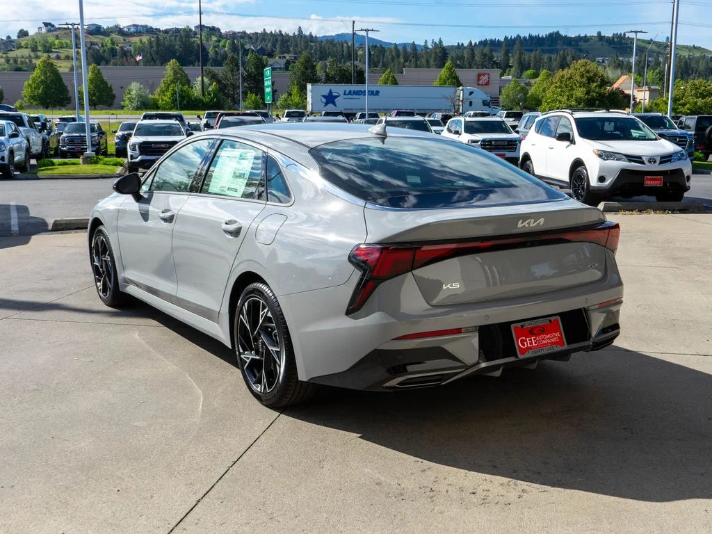 New 2026 Wolf Gray Kia GT-Line AWD image 5