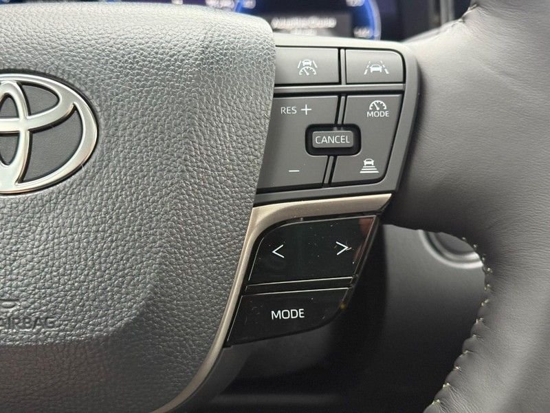 2026 Toyota Camry XSE - Photo 10