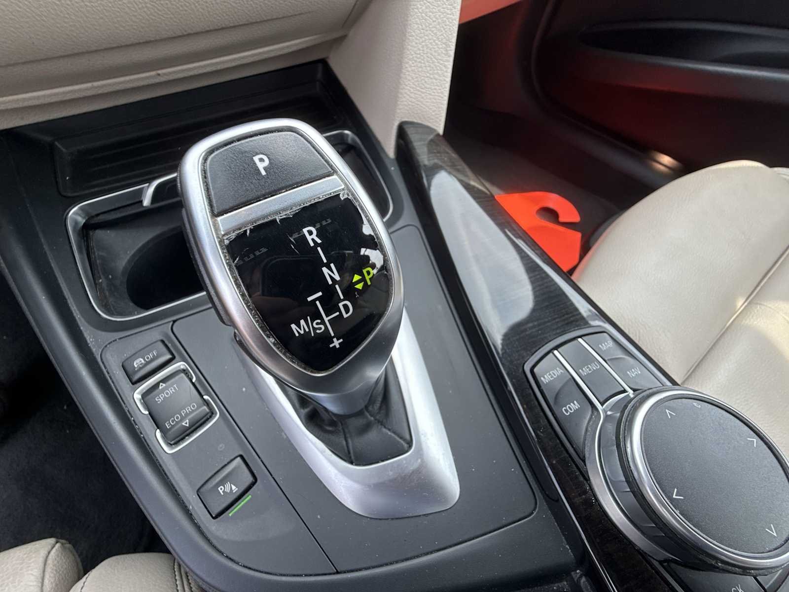 Used 2017 Gray BMW xDrive image 16