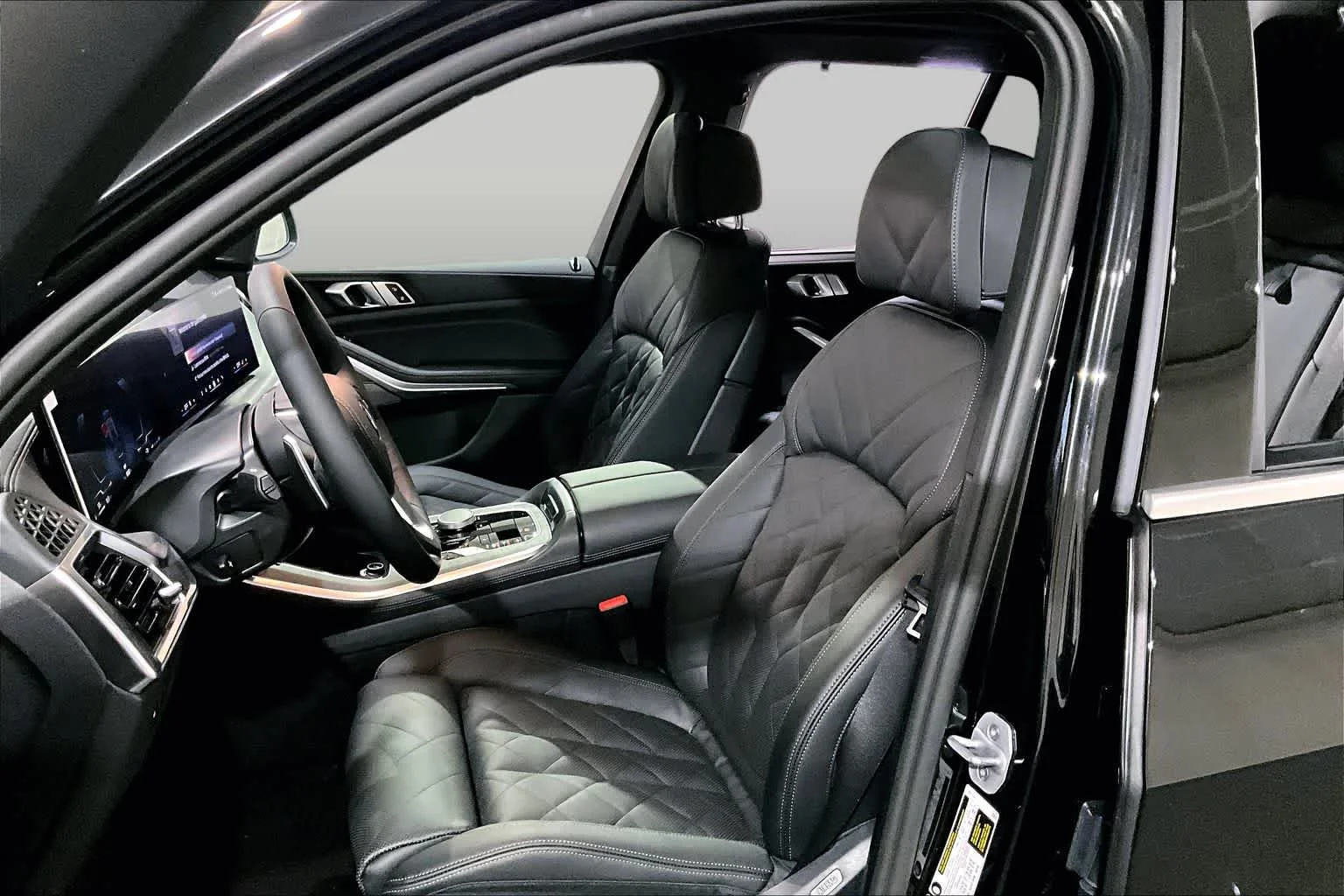 2026 BMW X5 40i - Photo 13