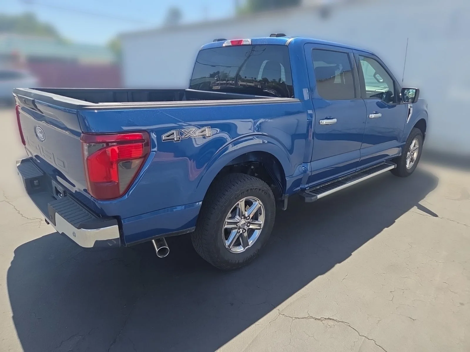 Used 2025 Atlas Blue Ford XLT image 9