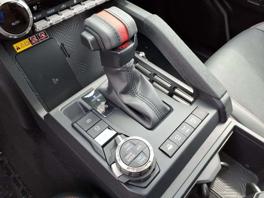 2026 Toyota Tacoma TRD Pro - Photo 17